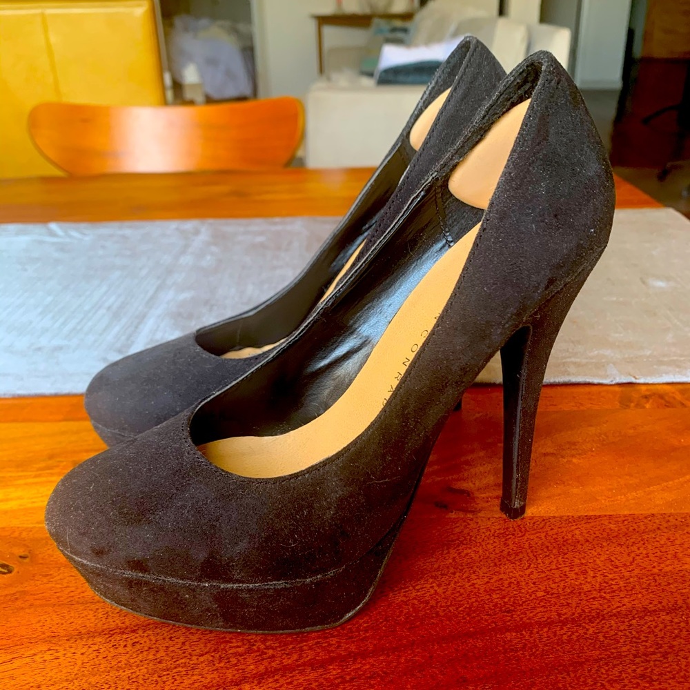 LC Lauren Conrad platform suede pump